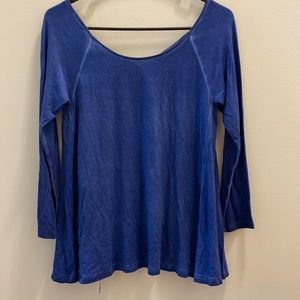 Women's American Eagle 3/4 sleeved shirt, size XS